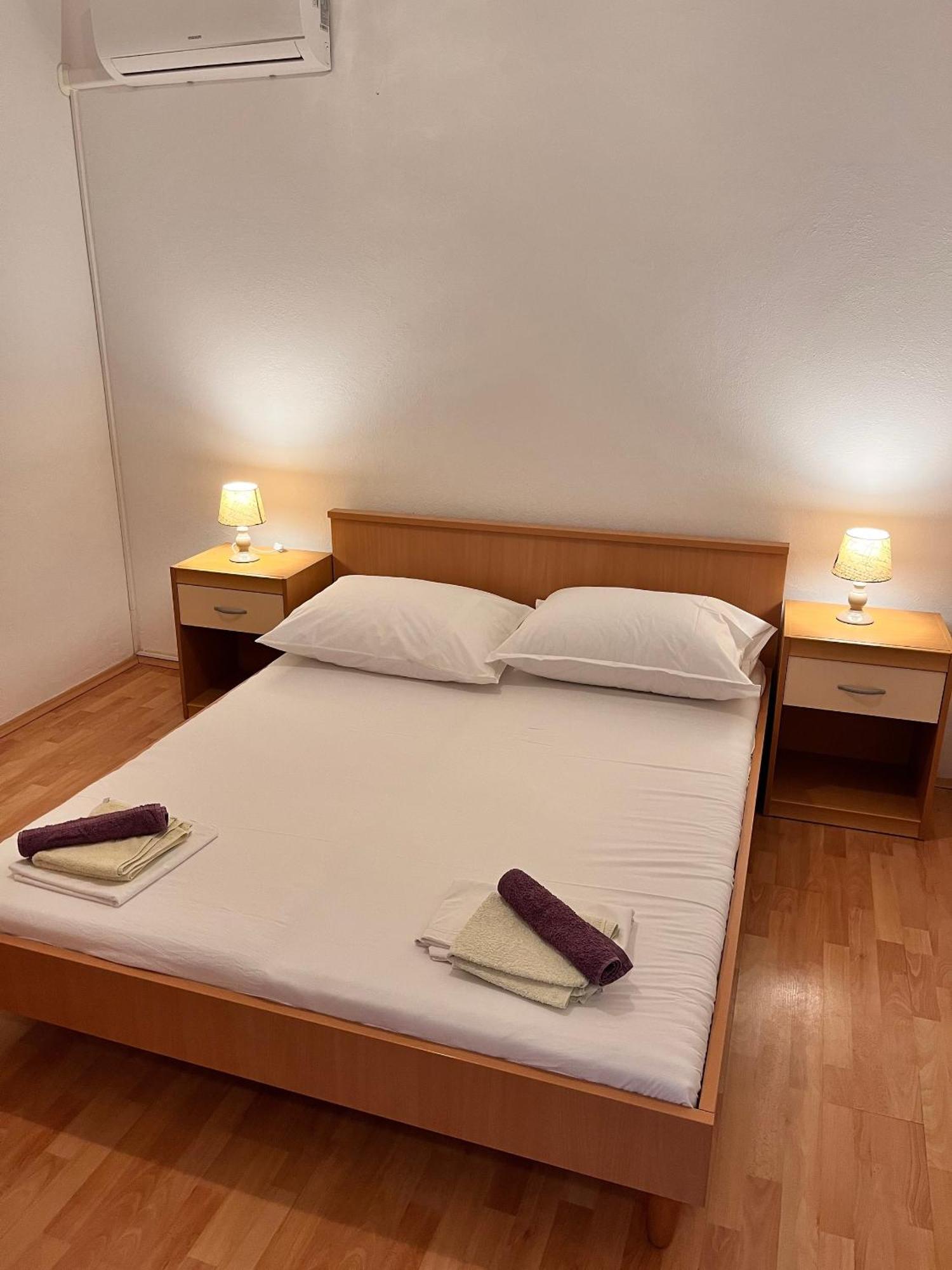 Apartments By The Sea Metajna, Pag - 6465 Habitación foto